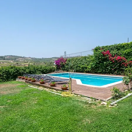 Bonastre Holiday home *